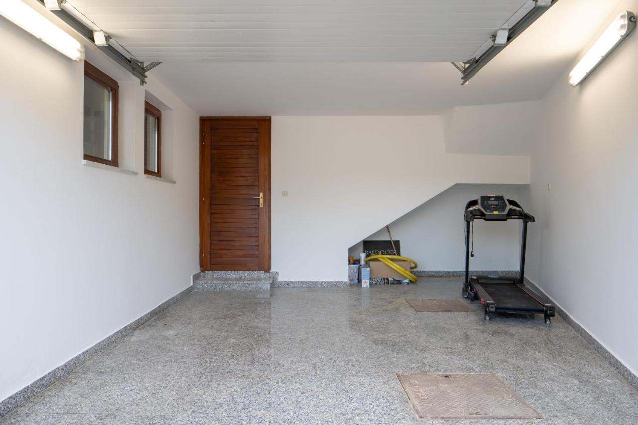 Lusi House Villa Sveti Filip i Jakov Exterior foto