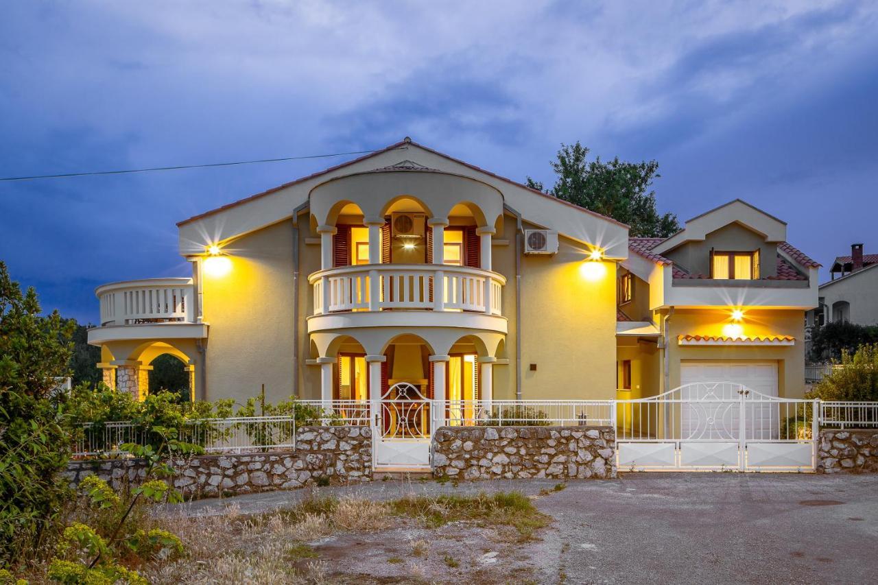 Lusi House Villa Sveti Filip i Jakov Exterior foto