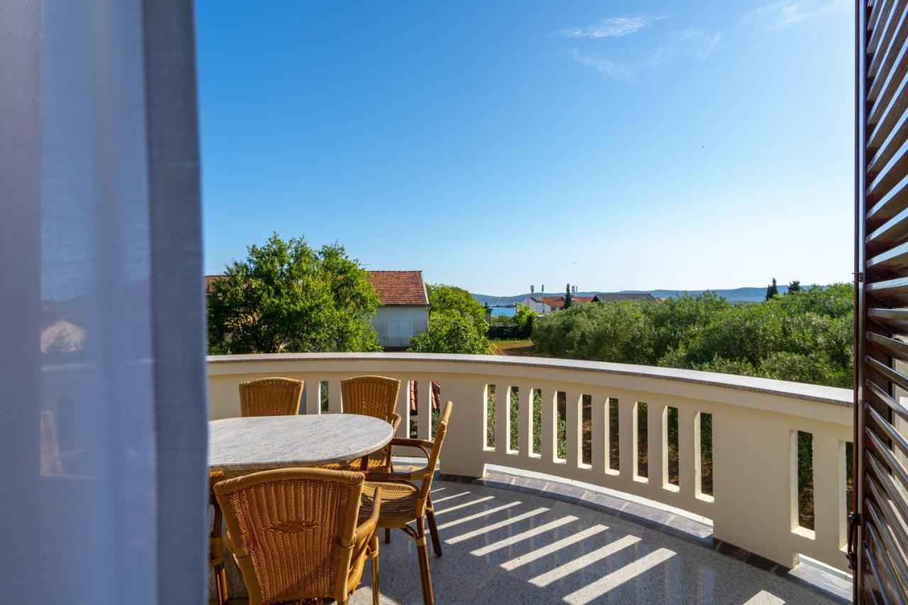 Lusi House Villa Sveti Filip i Jakov Exterior foto